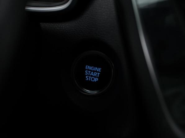Toyota Frontlander с пробегом 2025 года, цена 3 145 022 рубля, 13853 км, внедорожник, Автокод Объявления