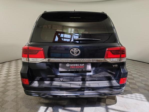 Toyota Land Cruiser 200 Series Рестайлинг 2 с пробегом 2016 года, цена 5 449 000 рублей, 203251 км, внедорожник, Автокод Объявления