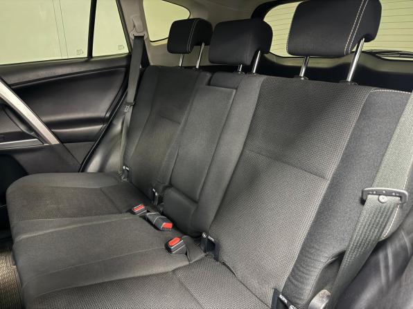 Toyota RAV4 IV (XA40) Рестайлинг с пробегом 2017 года, цена 2 469 000 рублей, 89435 км, внедорожник, Автокод Объявления