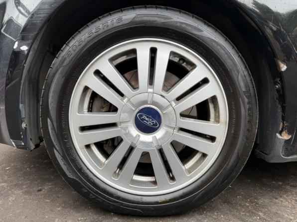 Ford C-MAX I Рестайлинг с пробегом 2007 года, цена 450 000 рублей, 322698 км, компактвэн, Автокод Объявления