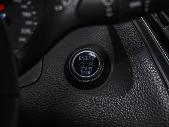 Ford Focus III Рестайлинг с пробегом 2019 года, цена 1 318 000 рублей, 174619 км, хэтчбек, Автокод Объявления