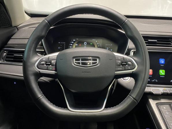 Geely Atlas Pro с пробегом 2024 года, цена 2 000 000 рублей, 42617 км, внедорожник, Автокод Объявления