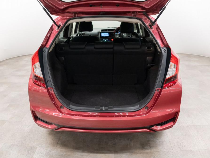 Honda Fit III Рестайлинг Красноярск  - изображение 19