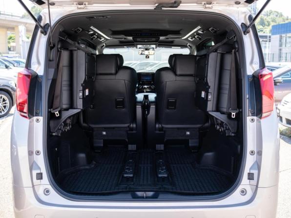 Toyota Alphard III Рестайлинг с пробегом 2019 года, цена 5 650 000 рублей, 142705 км, минивэн, Автокод Объявления