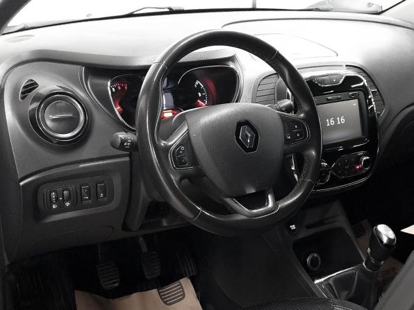Renault Kaptur I с пробегом 2018 года, цена 1 306 800 рублей, 141797 км, внедорожник, Автокод Объявления