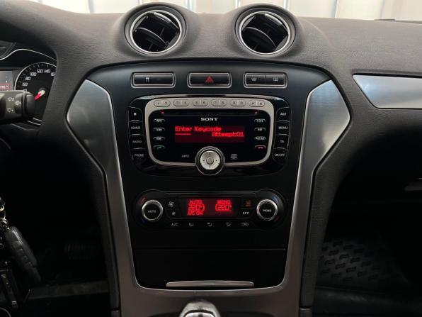 Ford Mondeo IV Рестайлинг с пробегом 2010 года, цена 790 000 рублей, 176337 км, седан, Автокод Объявления