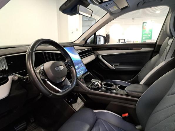 Geely Atlas II с пробегом 2024 года, цена 2 650 000 рублей, 69450 км, внедорожник, Автокод Объявления