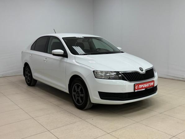 Skoda Rapid I Рестайлинг с пробегом 2018 года, цена 1 130 000 рублей, 160734 км, лифтбек, Автокод Объявления