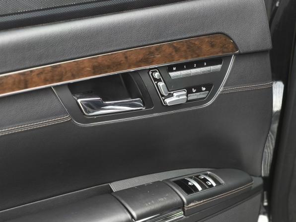 Mercedes-Benz S-Класс V (W221) Рестайлинг с пробегом 2012 года, цена 1 459 000 рублей, 233415 км, седан, Автокод Объявления