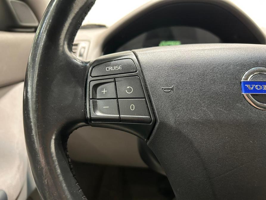 Volvo S40 II Рестайлинг Санкт-Петербург  - изображение 15