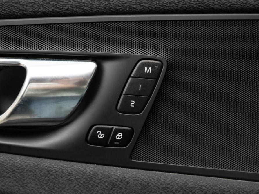 Volvo XC60 II Рестайлинг Краснодар  - изображение 16