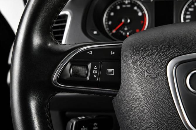 Audi Q3 I (8U) Рестайлинг с пробегом 2015 года, цена 2 129 000 рублей, 158000 км, внедорожник, Автокод Объявления