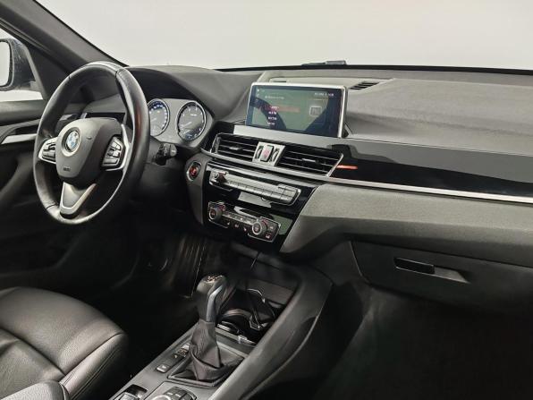 BMW X1 II (F48) Рестайлинг с пробегом 2020 года, цена 3 275 000 рублей, 52748 км, внедорожник, Автокод Объявления