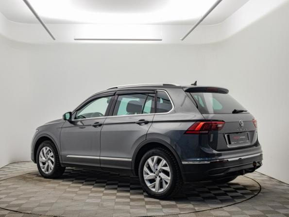 Volkswagen Tiguan II Рестайлинг с пробегом 2021 года, цена 3 601 000 рублей, 65000 км, внедорожник, Автокод Объявления