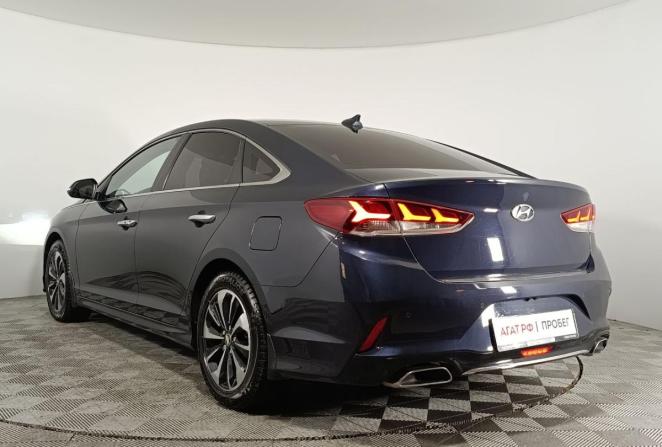 Hyundai Sonata VII (LF) Рестайлинг с пробегом 2017 года, цена 1 850 000 рублей, 124772 км, седан, Автокод Объявления