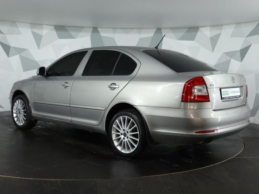 Skoda Octavia II (A5) Рестайлинг Москва  - изображение 7