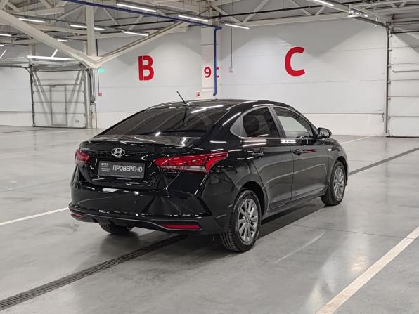 Hyundai Solaris II Рестайлинг с пробегом 2022 года, цена 1 499 000 рублей, 116019 км, седан, Автокод Объявления