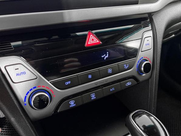 Hyundai Elantra VI (AD) с пробегом 2017 года, цена 1 409 000 рублей, 138351 км, седан, Автокод Объявления