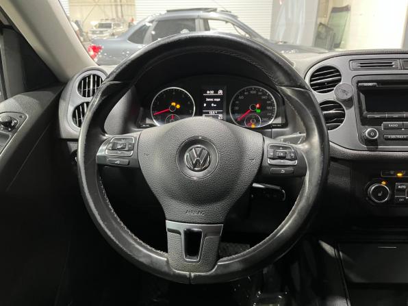 Volkswagen Tiguan I Рестайлинг с пробегом 2014 года, цена 1 130 000 рублей, 276030 км, внедорожник, Автокод Объявления