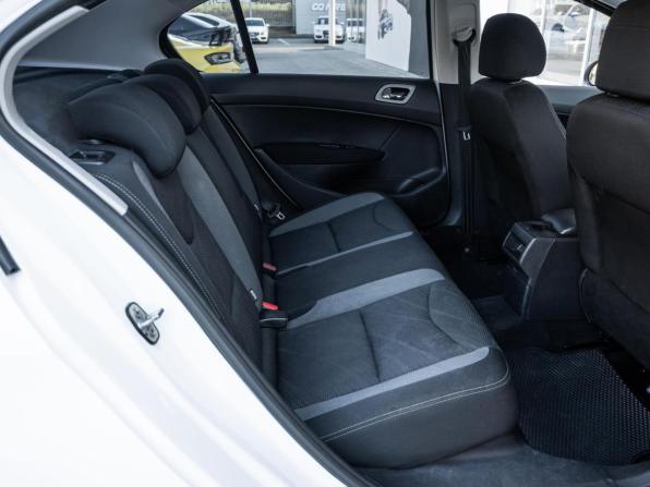 Peugeot 408 I с пробегом 2013 года, цена 649 000 рублей, 174480 км, седан, Автокод Объявления