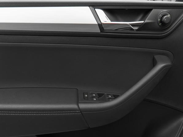 Skoda Rapid II с пробегом 2021 года, цена 1 740 000 рублей, 68861 км, лифтбек, Автокод Объявления