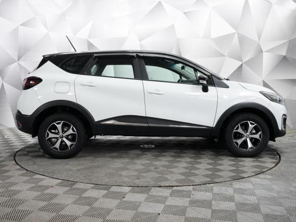Renault Kaptur I Рестайлинг с пробегом 2021 года, цена 1 385 000 рублей, 54500 км, внедорожник, Автокод Объявления