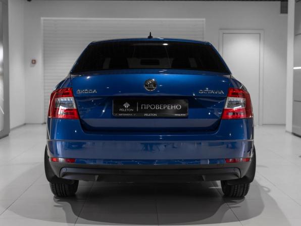 Skoda Octavia III (A7) Рестайлинг с пробегом 2018 года, цена 1 745 000 рублей, 89304 км, лифтбек, Автокод Объявления