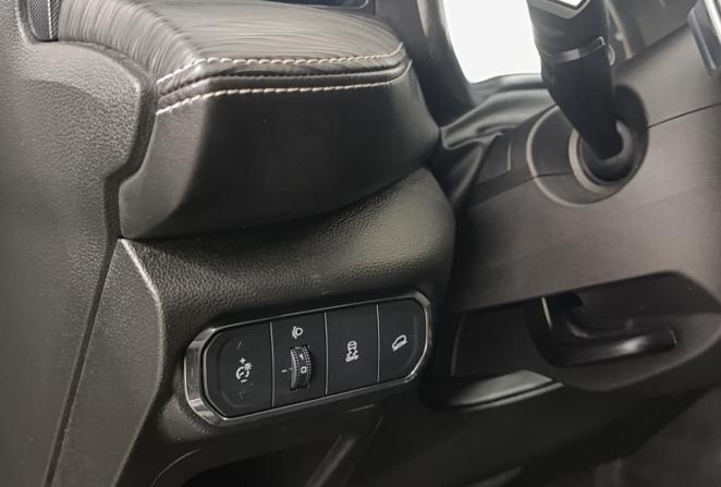 Haval Jolion I Рестайлинг с пробегом 2023 года, цена 1 900 000 рублей, 24451 км, внедорожник, Автокод Объявления