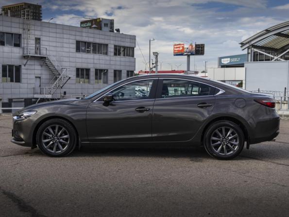 Mazda 6 III (GJ) Рестайлинг 2 с пробегом 2021 года, цена 2 679 000 рублей, 27409 км, седан, Автокод Объявления