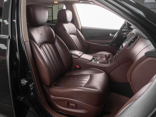 Infiniti QX50 I с пробегом 2013 года, цена 1 890 000 рублей, 163595 км, внедорожник, Автокод Объявления