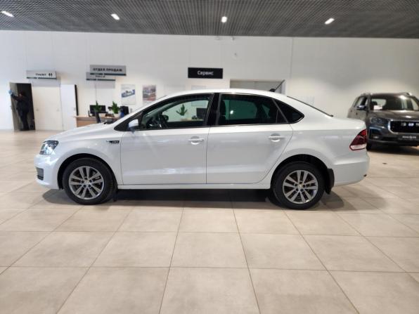 Volkswagen Polo V Рестайлинг с пробегом 2019 года, цена 1 300 000 рублей, 109000 км, седан, Автокод Объявления