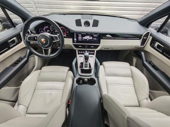 Porsche Cayenne III с пробегом 2019 года, цена 6 795 000 рублей, 93207 км, внедорожник, Автокод Объявления