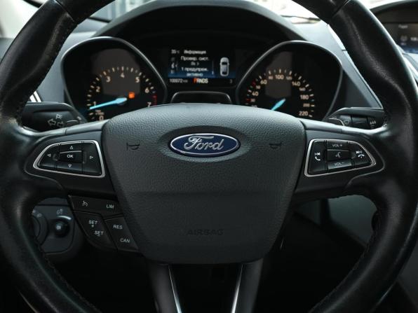 Ford Kuga II Рестайлинг с пробегом 2017 года, цена 1 730 000 рублей, 100072 км, внедорожник, Автокод Объявления