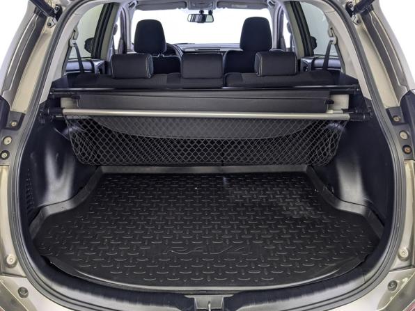 Toyota RAV4 IV (XA40) Рестайлинг с пробегом 2015 года, цена 2 230 000 рублей, 100105 км, внедорожник, Автокод Объявления