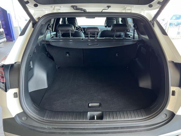 Kia Sportage V с пробегом 2023 года, цена 3 597 900 рублей, 25305 км, внедорожник, Автокод Объявления
