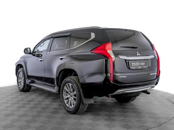 Mitsubishi Pajero Sport III с пробегом 2019 года, цена 2 490 000 рублей, 231518 км, внедорожник, Автокод Объявления