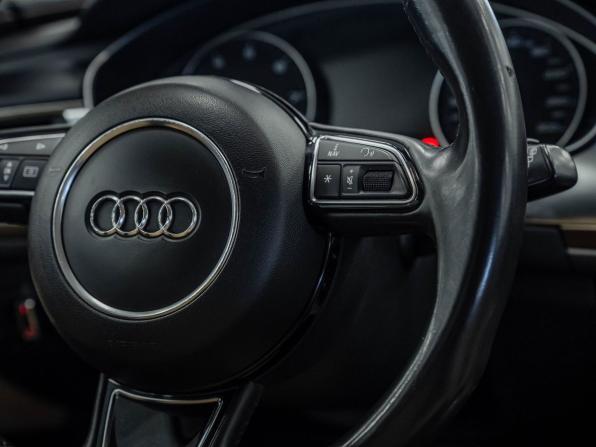 Audi A6 allroad III (C7) с пробегом 2012 года, цена 1 770 000 рублей, 163558 км, универсал, Автокод Объявления