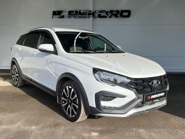 Lada (ВАЗ) Vesta I Рестайлинг (NG) с пробегом 2024 года, цена 1 529 000 рублей, 55397 км, универсал, Автокод Объявления