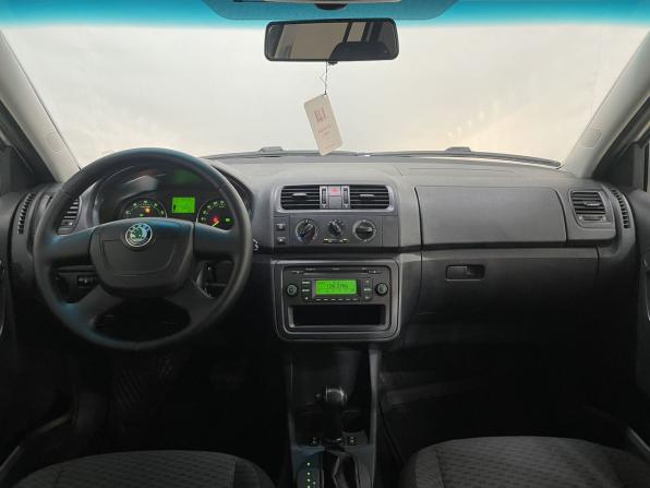 Skoda Fabia II Рестайлинг с пробегом 2011 года, цена 649 000 рублей, 188033 км, хэтчбек, Автокод Объявления