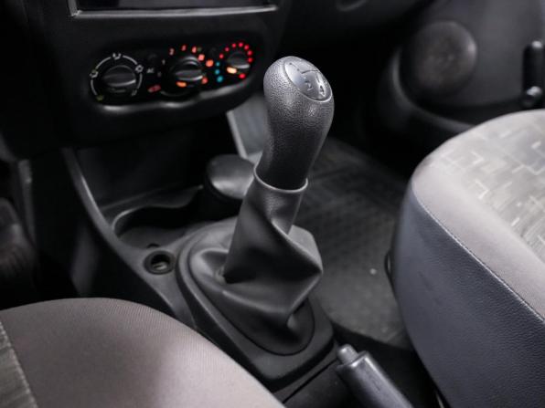 Renault Sandero I с пробегом 2013 года, цена 585 000 рублей, 114000 км, хэтчбек, Автокод Объявления