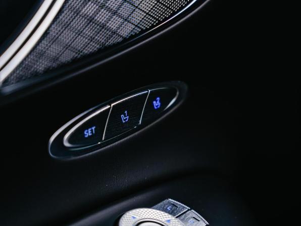 Genesis GV70 I с пробегом 2021 года, цена 5 750 000 рублей, 20471 км, внедорожник, Автокод Объявления
