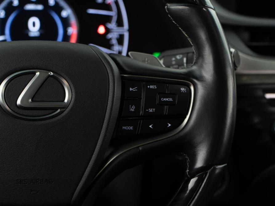 Lexus ES VII Москва  - изображение 17