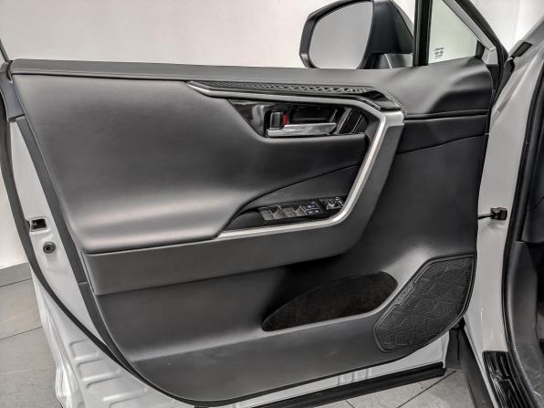Toyota RAV4 V (XA50) с пробегом 2024 года, цена 4 075 000 рублей, 20319 км, внедорожник, Автокод Объявления