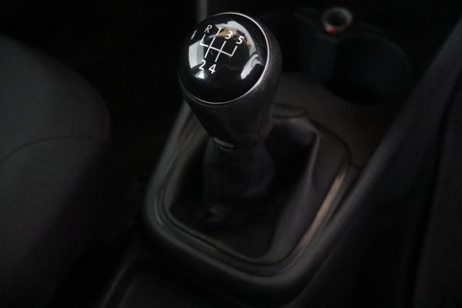 Volkswagen Polo V Рестайлинг с пробегом 2016 года, цена 799 000 рублей, 153000 км, седан, Автокод Объявления