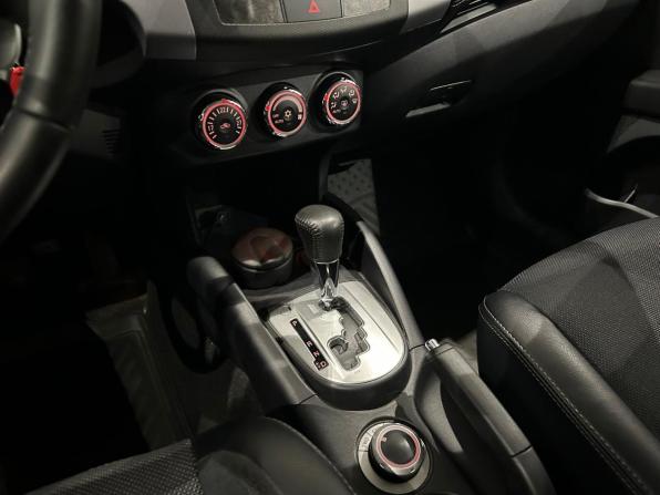 Citroen C-Crosser с пробегом 2011 года, цена 799 000 рублей, 299051 км, внедорожник, Автокод Объявления