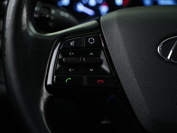 Hyundai Elantra VI (AD) с пробегом 2018 года, цена 1 499 077 рублей, 99241 км, седан, Автокод Объявления