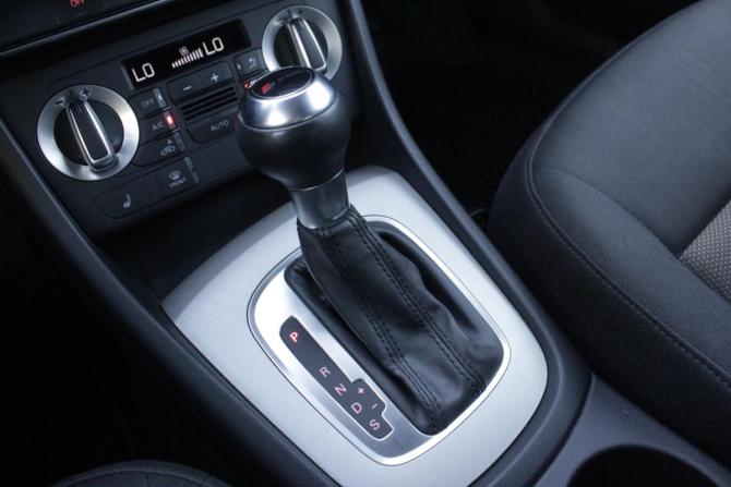 Audi Q3 I (8U) с пробегом 2013 года, цена 1 620 000 рублей, 155437 км, внедорожник, Автокод Объявления