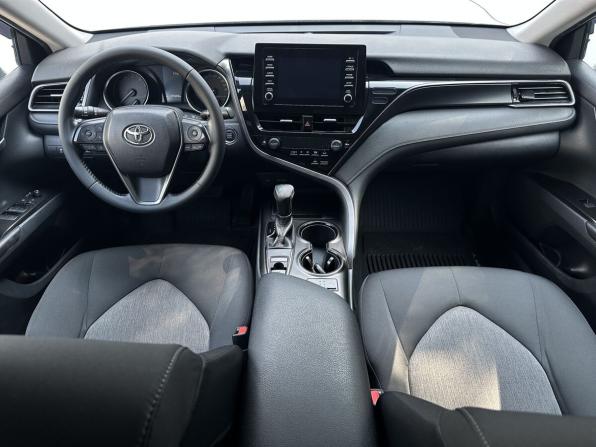 Toyota Camry VIII (XV70) Рестайлинг с пробегом 2021 года, цена 1 450 000 рублей, 375124 км, седан, Автокод Объявления