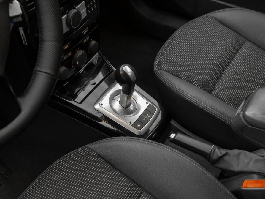 Opel Astra H Рестайлинг Москва  - изображение 13