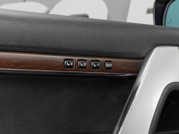 Toyota Land Cruiser 200 Series Рестайлинг 2 с пробегом 2016 года, цена 4 725 000 рублей, 169570 км, внедорожник, Автокод Объявления